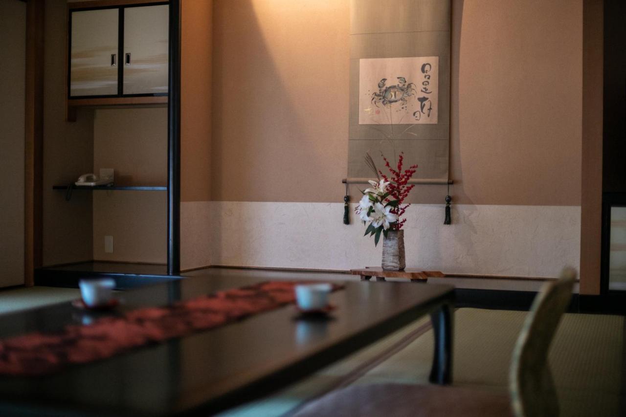 Nansuikaku Hotell Miyawaka Exteriör bild