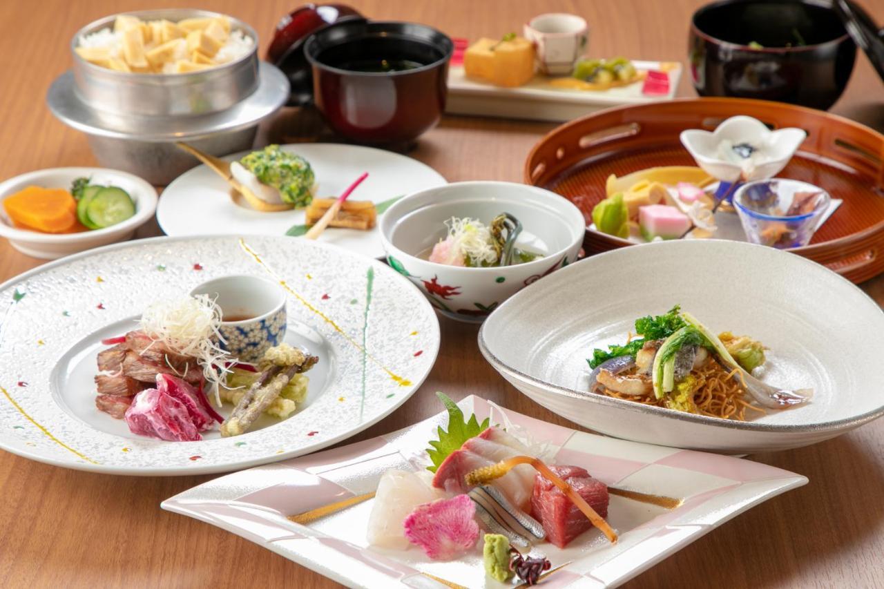 Nansuikaku Hotell Miyawaka Exteriör bild