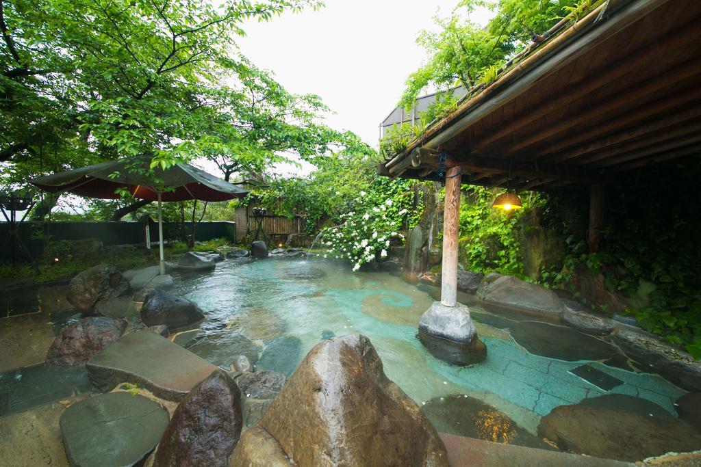 Nansuikaku Hotell Miyawaka Exteriör bild