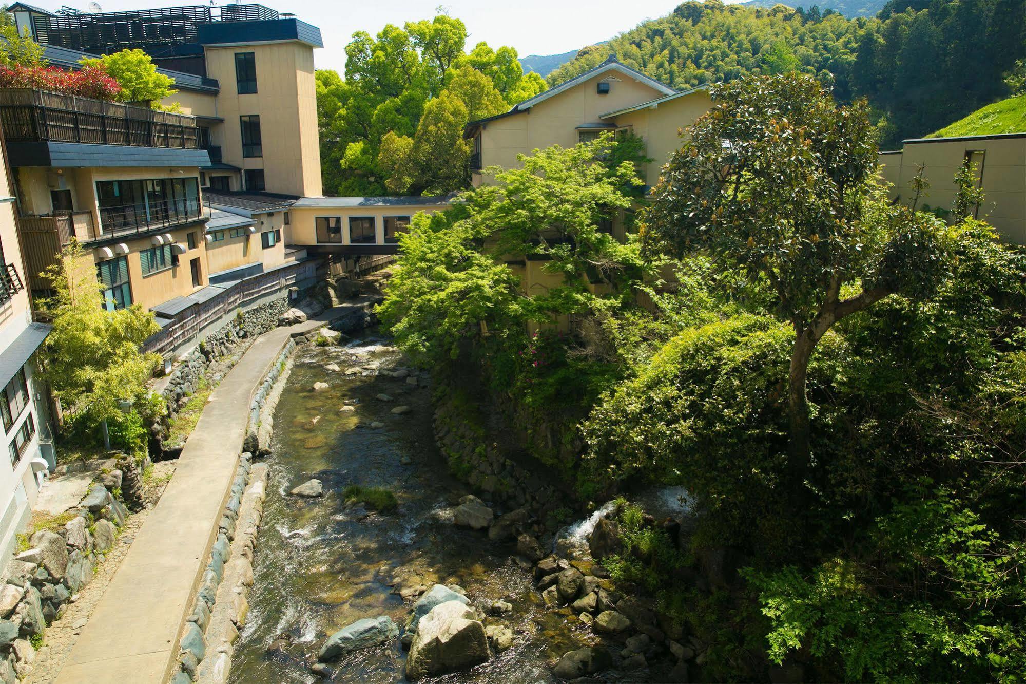 Nansuikaku Hotell Miyawaka Exteriör bild
